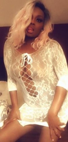 PADUCAH MISS MONIQUE IS BACK - 1