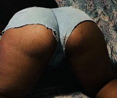 Juicy Jade waiting for you baby - Image 2