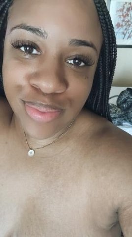 THICK N JUICY🍑💦😘OUTCALLS ONLY - 1