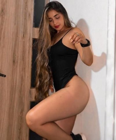 latina looking for rich sex - 1