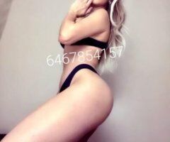 Honolulu escorts - HOSTING Sexy Top Model