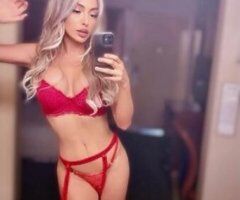 HOSTING Sexy Top Model - Image 2