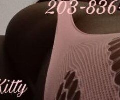 Bridgeport escorts - Tight Pierced Pussy