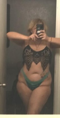 monday special 10 off ..o, hello there🤗trucker friendly 😋 Carving something wet sexy curvy thick sweet need relief 😮‍💨 no problem🙋lets get wet 💦and 🔥 - 1