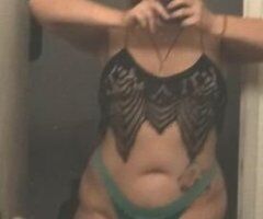 Bloomington escorts - monday special 10 off ..o, hello there🤗trucker friendly 😋 Carving something wet sexy curvy thick sweet need relief 😮‍💨 no problem🙋lets get wet 💦and 🔥