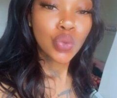 Oakland/East Bay escorts - Sweet like Honey🍯taste like it too🫦