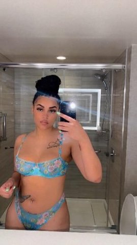 FOXXY HERE DONT MISS OUT 100Qv Special - 1