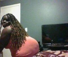 Trying ro get a room - Image 6
