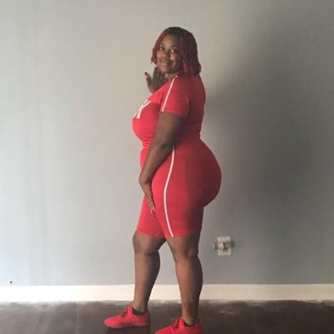 P2P SERIOUS MEN HIT ME UP ( Juiice available and my friends are ) NO OUTCALLS - 1