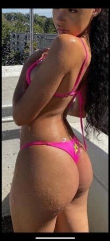 Hey lexyy baby . Here to please you feel free to write me - 1