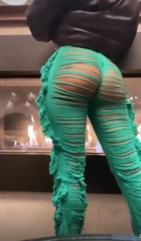 Let me help you with that nut 🤫 ! Come see about me daddy 💕 Lets Have Some Fun Baby , OUTCALLS only ❤💦😘 - 1