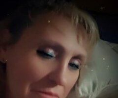 I'm the hot sexy MILF you've been looking for - Image 5