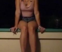 Prescott escorts - blue haired lady