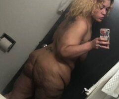 Super Soft slippery 🍑💦 BBW SQUIRTER 💦 - Image 4