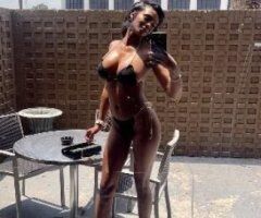 Exotic Hottie - Image 3