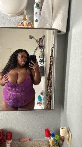 Your Fav BBW🌈🥂💦💞 - 1