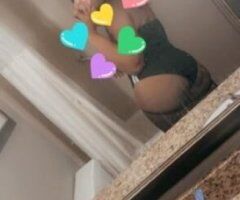🍭💋🍬🍩🍯🧁🍦🍪🥳🤩 🥰😜😍🥂 champange kisses - Image 3