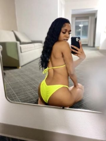 Hey Babe Call Me Wednesday 💦 In And Out Calls Available Come Hang Out With Me - 1