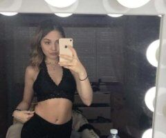 Bloomington escorts - 🌺💦I'm Available For Hookup Incall/Outcall/CAR FUN🚗🌺💋