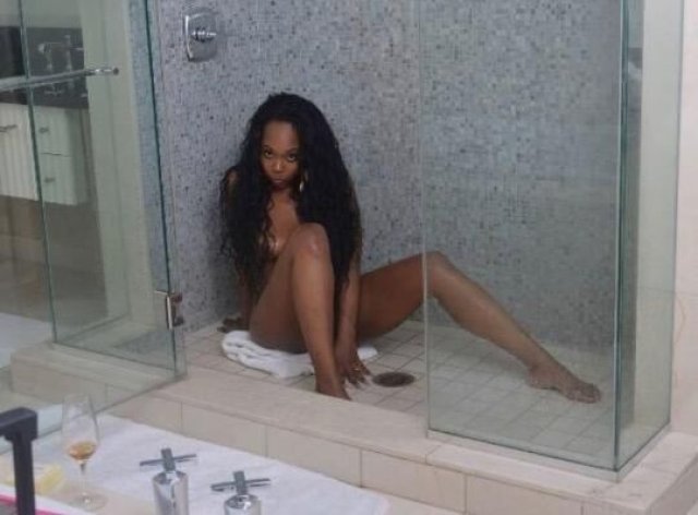 💦SQUEAKY CLEAN JUICEBOX (outcalls only) No Raw No Anal! - 1