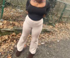 Lexington escorts - Incall ONLY ... No anal, Lets have some