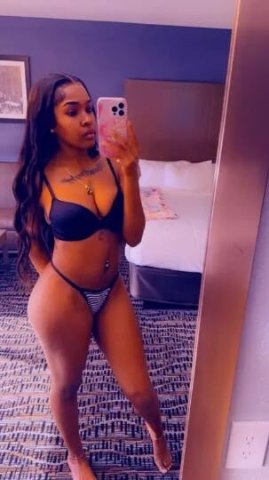 WILLISTON📲The Perfect Treat💕 Sneak Away Lets Play💕 Video Verify🎥 - 1