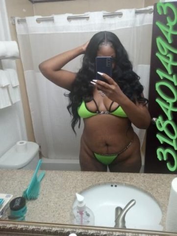 Hey 👋 I'm Currently Available For Massages And Bbbj's Up Late 🌠✨ Big Booty Cutie w/ Big 💋 Ready 2 Make Your 🍌 Spit - 1