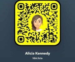 Hey Guys ❤ I'm eva ❤❤Blowjob Queen and Full service now❤So Don't Miss Out Babe❤👄😘Only Text my snap👄 hbk.licia - Image 3