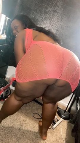 BIG BOOTY FREAK🍑 - 1
