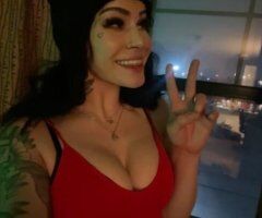 Super Sweet Bombshell Who's Eager to Please - Image 9