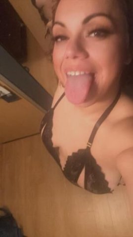 Make Me Squirt💦😋SLOPPY HEAD😉INCALL ✅ OUTCALL✅ READY AND AVAILABLE 24/7 CUM ON DADDY💦💦 - 1