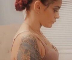 Thick and Sexy Latina - Image 5