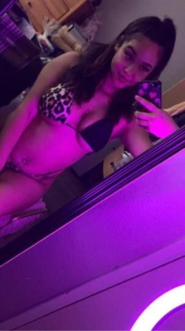 sexy with the creamiest pussy you ever had 💦😩 - 1