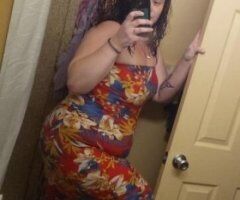 Sexy White BBW - Image 2