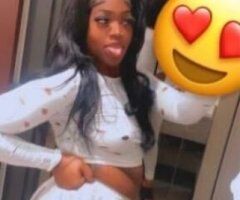 Come Add Some Chocolate To Your Life Babe🍫 🍫 - Image 3