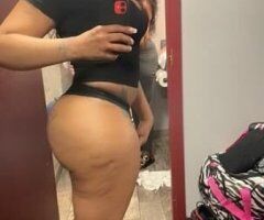 Minneapolis / St. Paul escorts - Hot and Ready