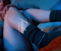 Lafayette escorts - all about business