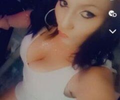 AVAILABLE NOW!! Seductive and sassy.... Hot brunette seeks generous professional gentleman - Image 3