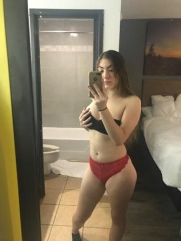 Petite & Sexy😍 - 1