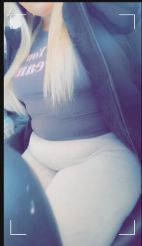 Juicy, Wet, Curvy Goddess ask about 2 girls special - 1