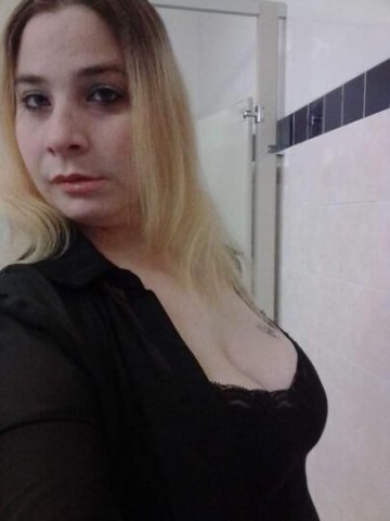 nicole - 1