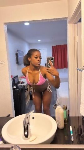 AVAILABLE NOW SEXY CHOCOLATE DROP💦🍫INCALL SPECIALS - 1