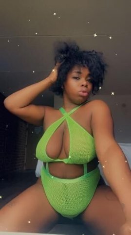 Pornstar MsHeadRushXXX is in town Visiting !!!! - 1