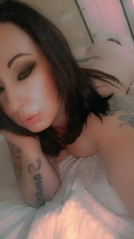 Thick and juicy🍑🍑🍑💦💦💦come spend some time with me😍 - 1