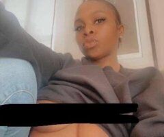 Hickory escorts - New Mom !! Nursing sessions with a kinky MILF available now‼
