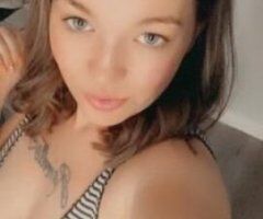 Just looking for fuck buddy for hungbedd Hotel Bedroom Car only serious person - Image 7
