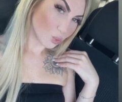 sexy blonde - Image 3
