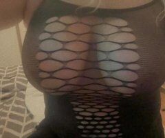 New York City escorts - Busty Blonde Miilf Redy Relax and Indulge you !