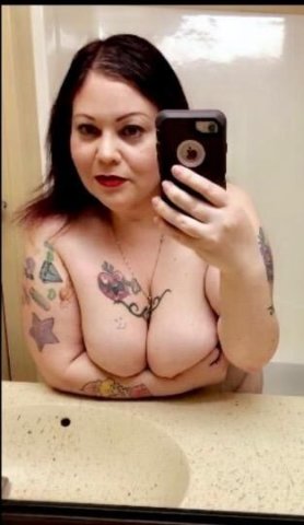 Back in Town✅ ⏰ReD HOT LuViN🔥😈 CoMe BuTtEr My MuFfiN🍰 FUN-SIZE🤩 Kinky💃🏻 PlayMate - 1