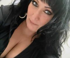 Biloxi escorts - Get @ me in GAUTIER. Nee in town. Ask about my get to know me SPECIAL